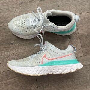 Nike React Infinity Run Flyknit 2 White Glacier Ice size 8.5
